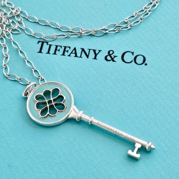 🧧SOLD🎋Tiffany & Co. Blue Enamel Knot Key Pendant Silver Oval Link Necklace 30” - Picture 3 of 9